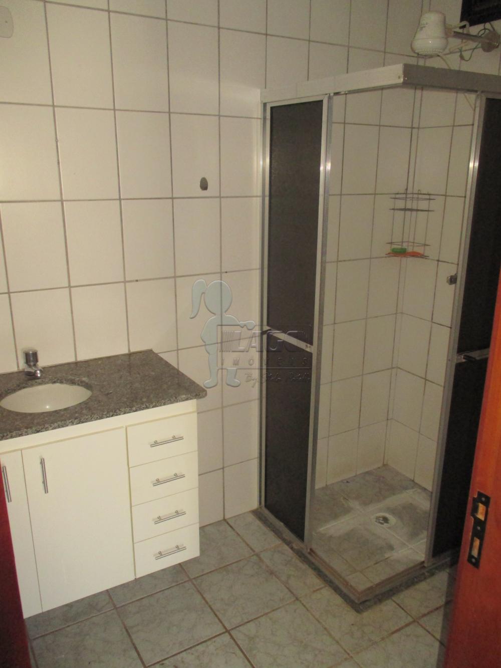 Alugar Apartamentos / Padrão em Ribeirão Preto R$ 1.200,00 - Foto 12