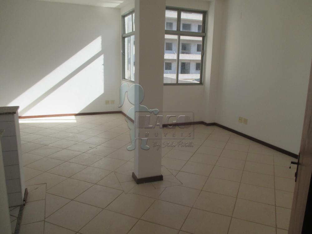 Alugar Comercial / Sala Comercial em Ribeirão Preto R$ 2.600,00 - Foto 1