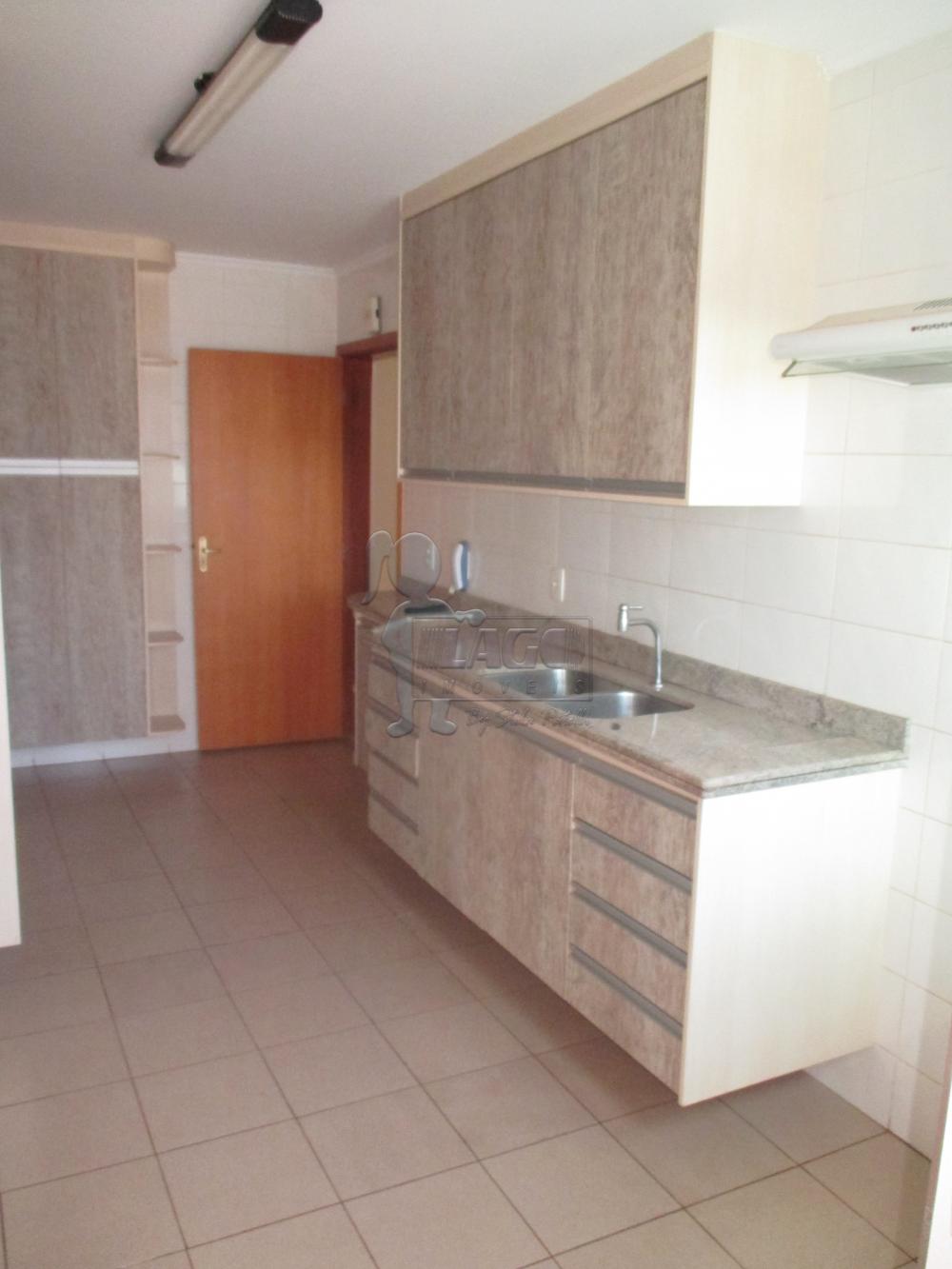 Alugar Apartamentos / Padrão em Ribeirão Preto R$ 1.800,00 - Foto 17