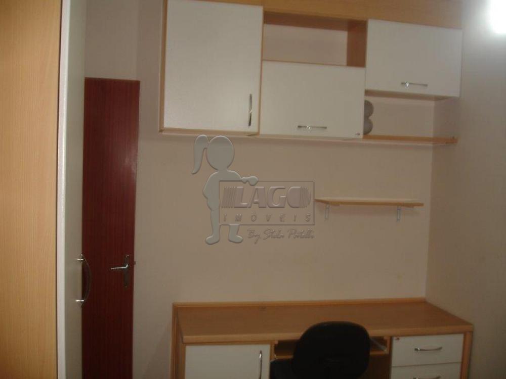 Alugar Apartamentos / Padrão em Ribeirão Preto R$ 1.000,00 - Foto 4