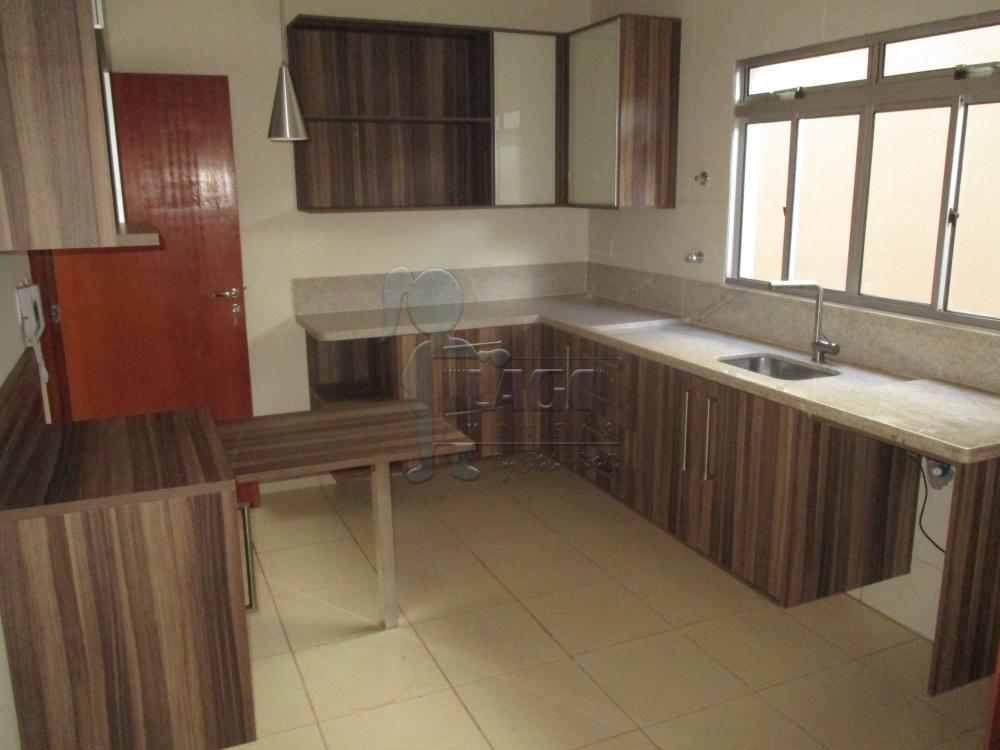 Alugar Casas / Condomínio em Bonfim Paulista R$ 1.800,00 - Foto 7