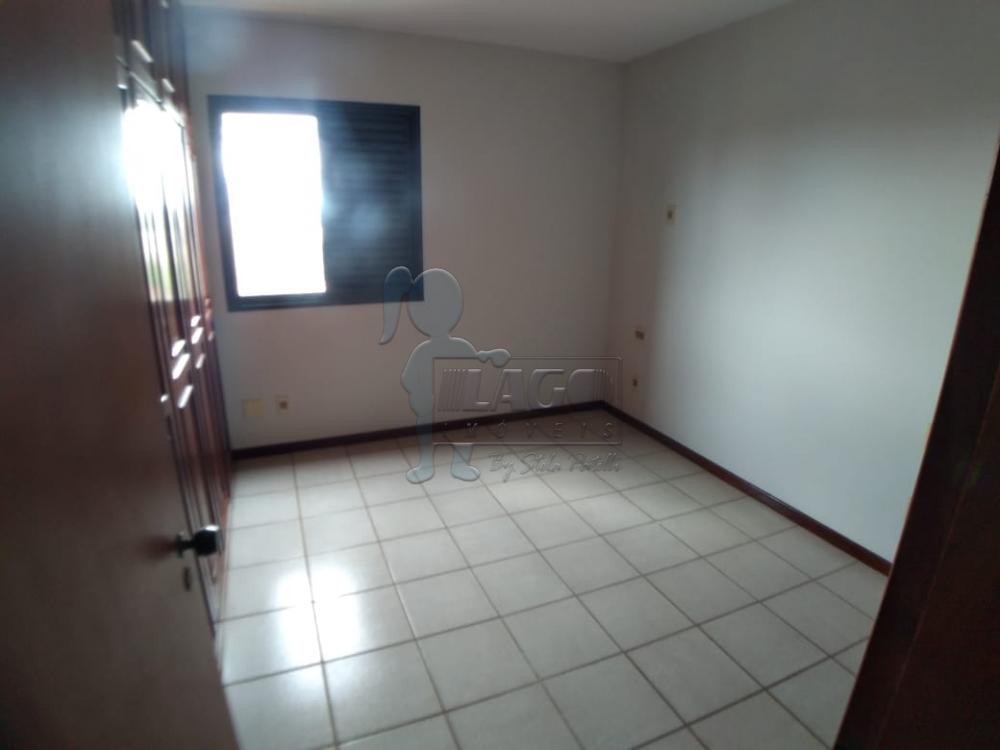 Alugar Apartamentos / Padrão em Ribeirão Preto R$ 1.600,00 - Foto 9