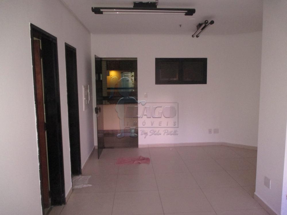 Alugar Comercial / Sala Comercial em Ribeirão Preto R$ 800,00 - Foto 4