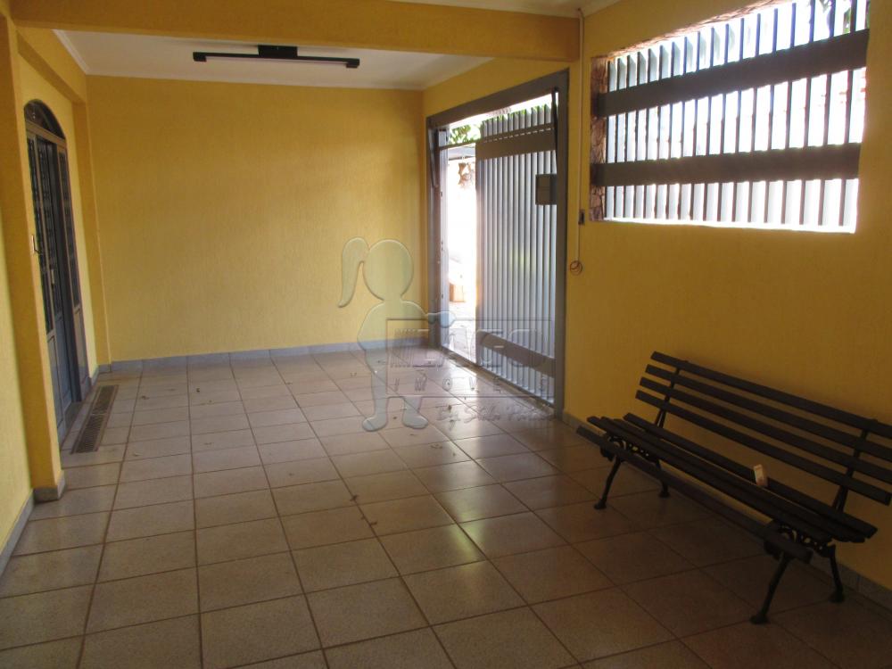 Alugar Casas / Padrão em Ribeirão Preto R$ 900,00 - Foto 3