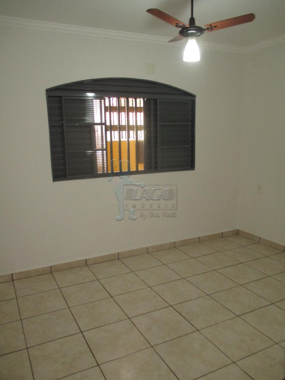 Alugar Casas / Padrão em Ribeirão Preto R$ 900,00 - Foto 6