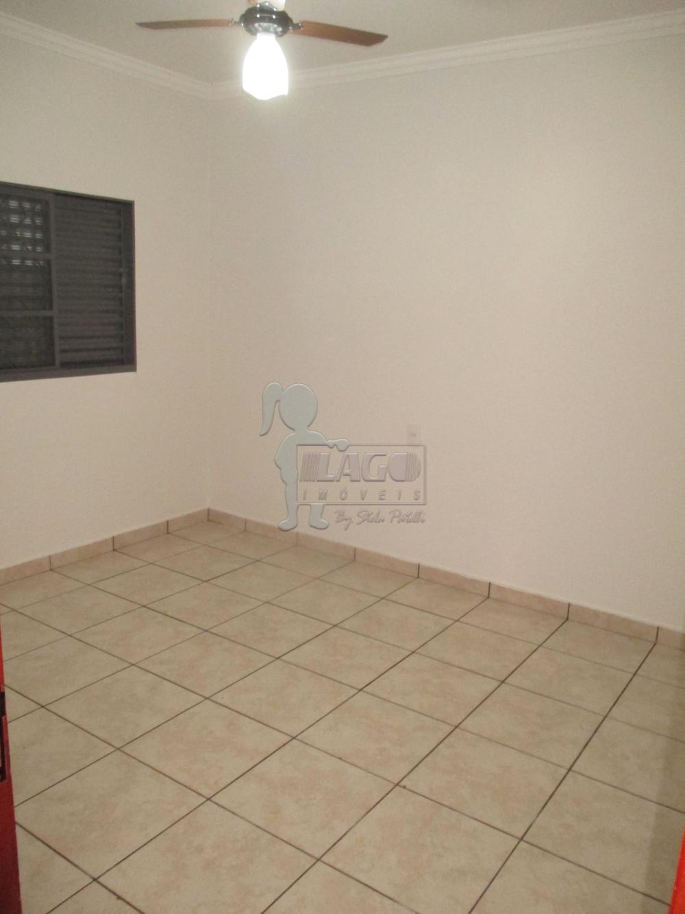 Alugar Casas / Padrão em Ribeirão Preto R$ 900,00 - Foto 8