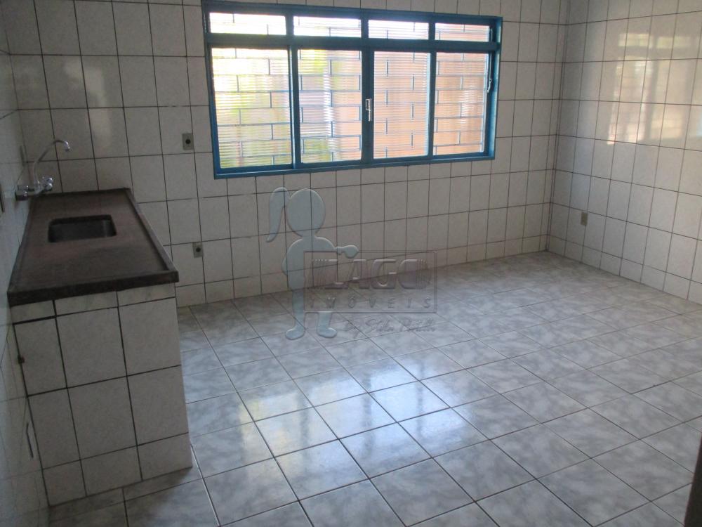 Alugar Casas / Padrão em Ribeirão Preto R$ 1.200,00 - Foto 13