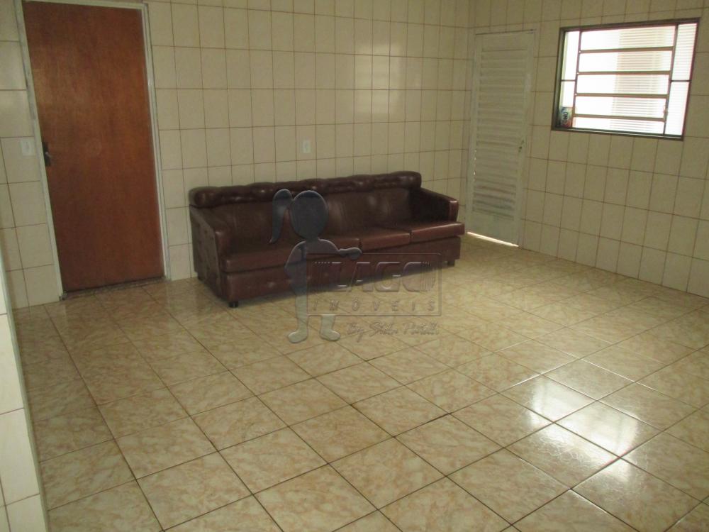 Alugar Casas / Padrão em Ribeirão Preto R$ 1.000,00 - Foto 10