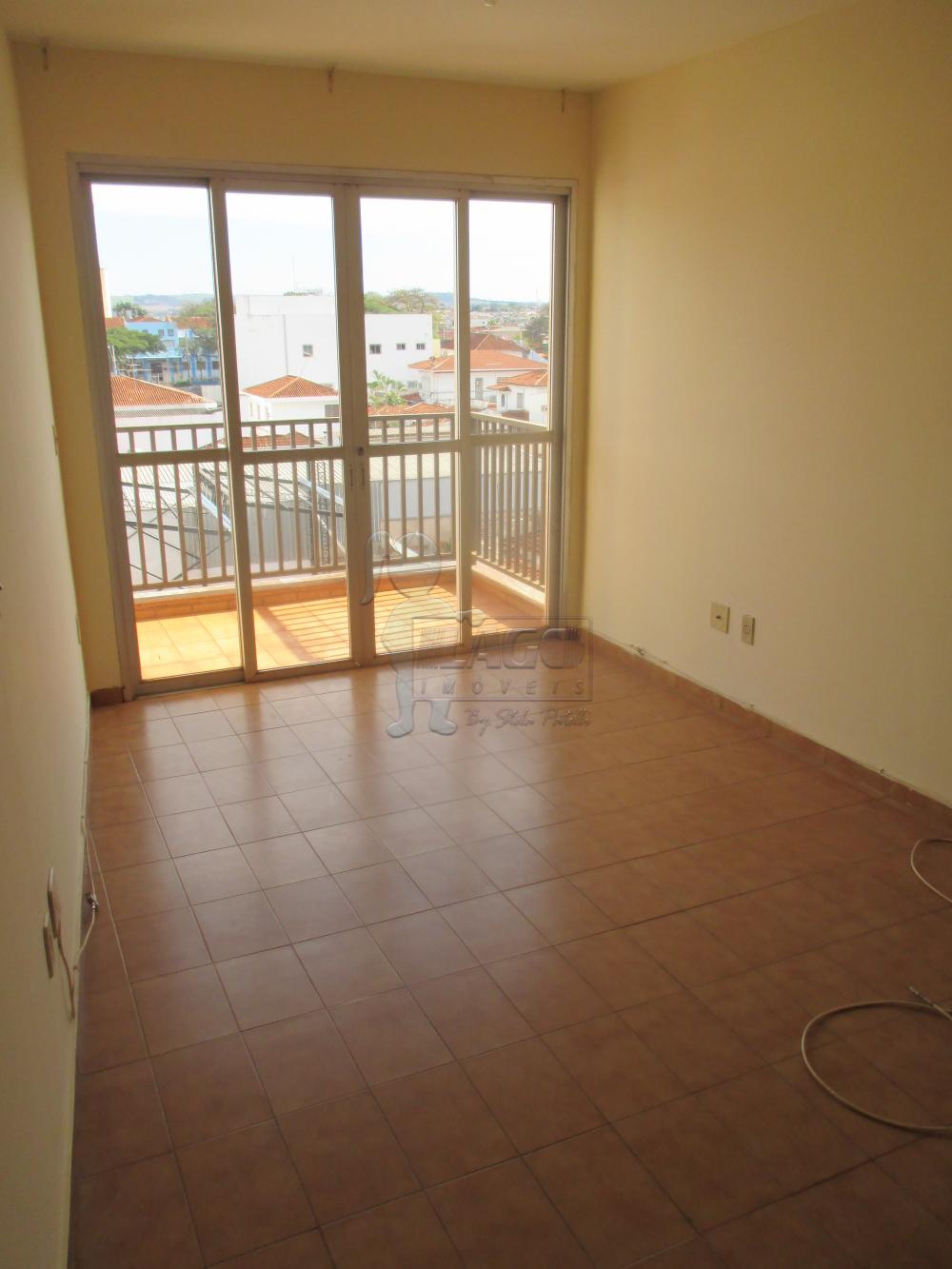Alugar Apartamentos / Duplex em Ribeirão Preto R$ 700,00 - Foto 1
