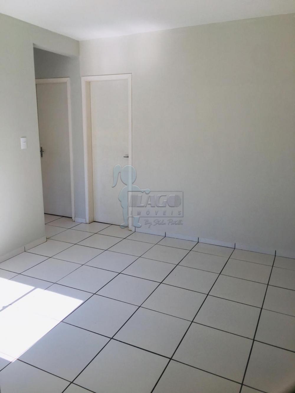 Alugar Apartamentos / Padrão em Ribeirão Preto R$ 800,00 - Foto 4