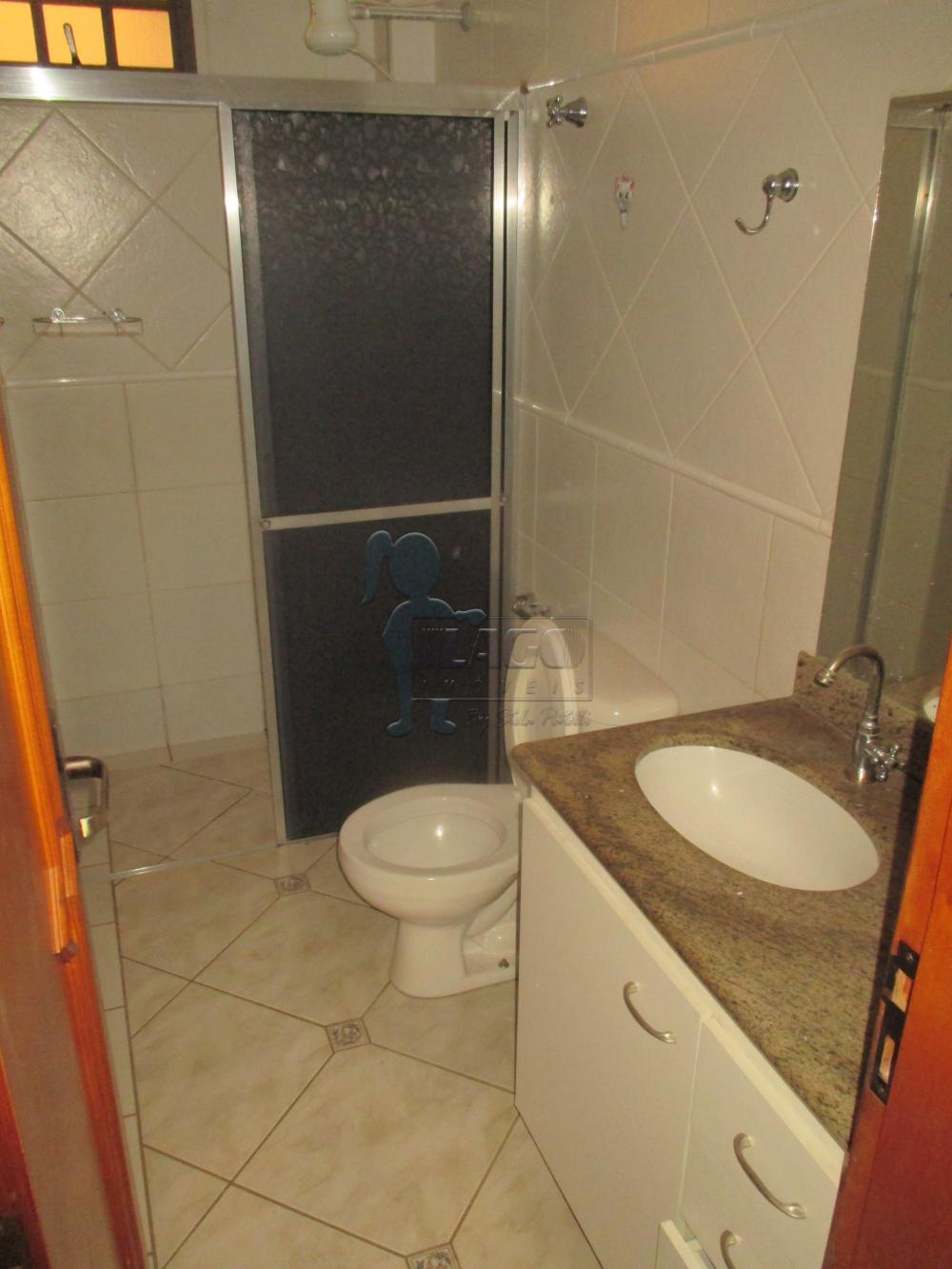 Alugar Apartamentos / Padrão em Ribeirão Preto R$ 1.700,00 - Foto 9