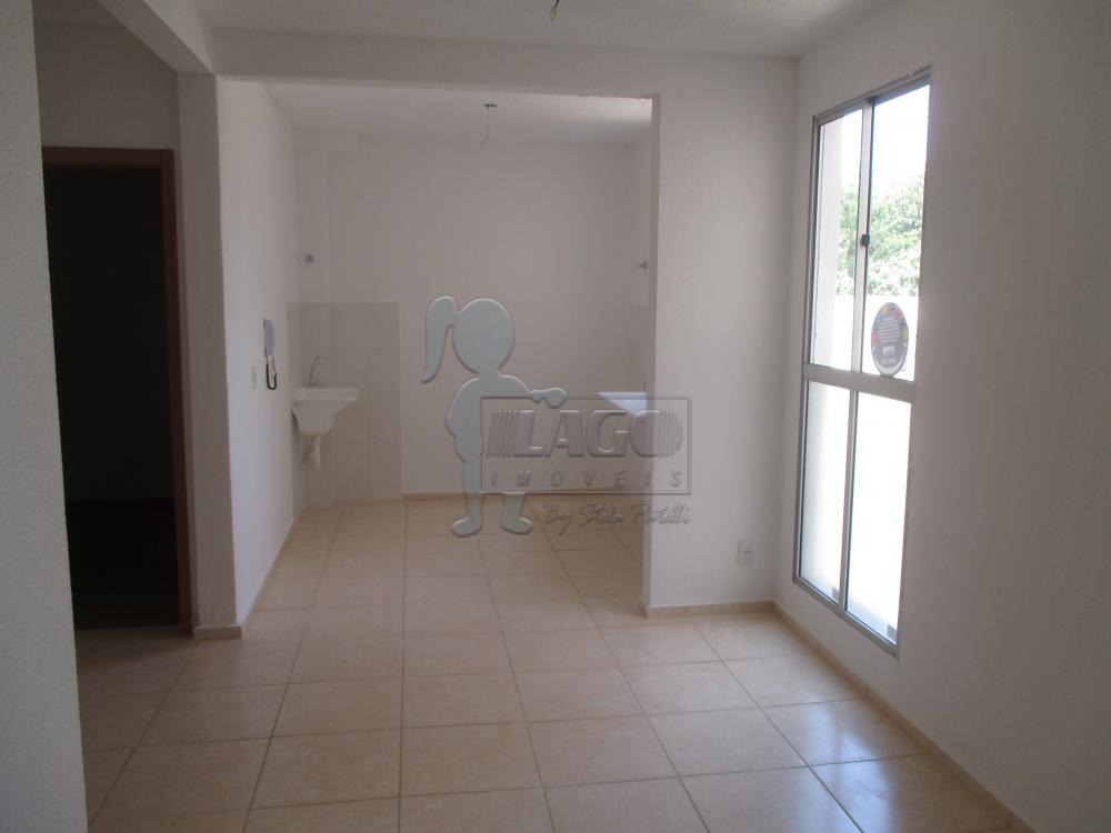 Alugar Apartamentos / Padrão em Ribeirão Preto R$ 900,00 - Foto 2