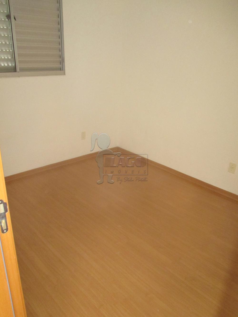 Alugar Apartamentos / Padrão em Ribeirão Preto R$ 900,00 - Foto 4