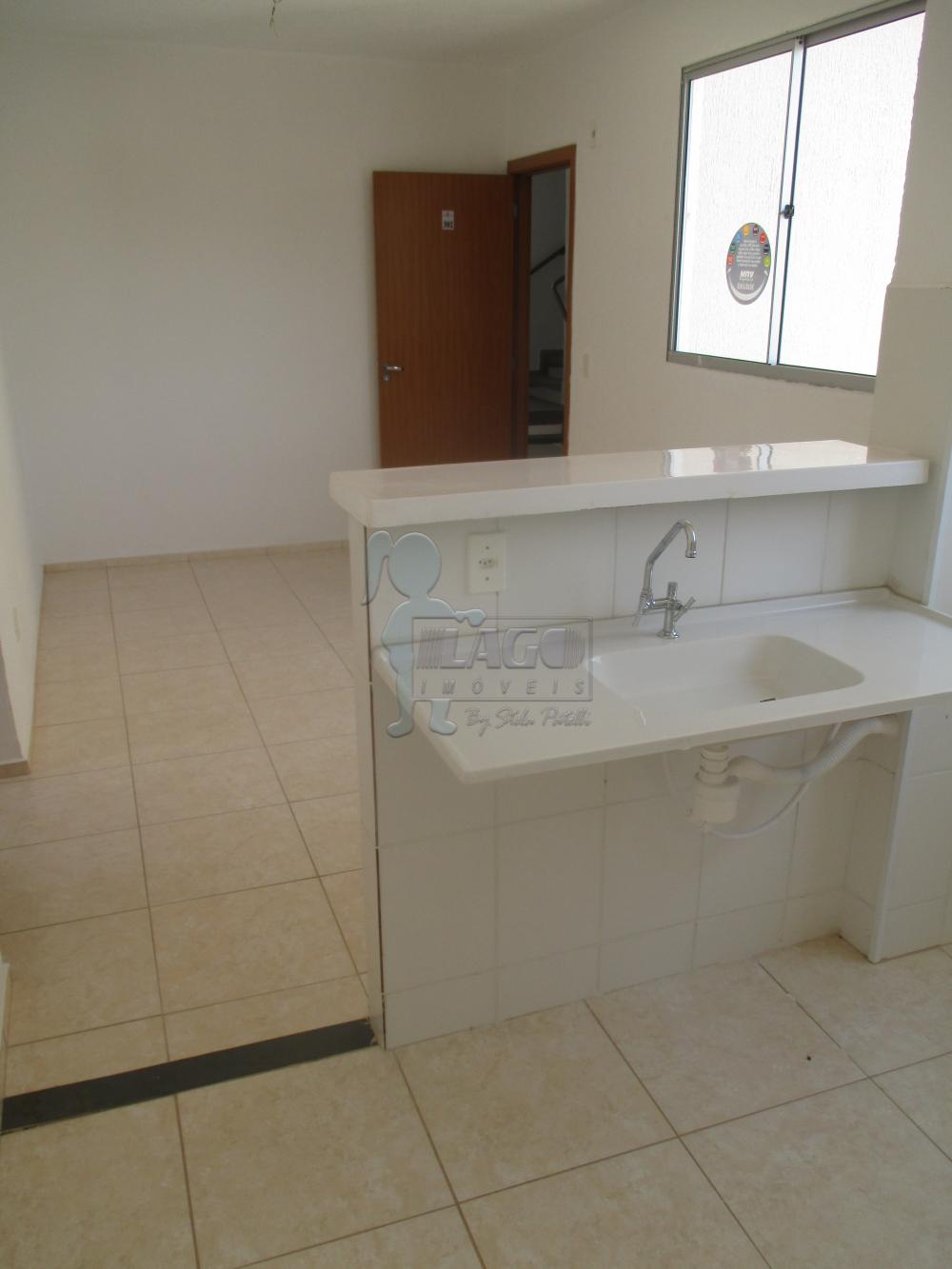 Alugar Apartamentos / Padrão em Ribeirão Preto R$ 900,00 - Foto 3