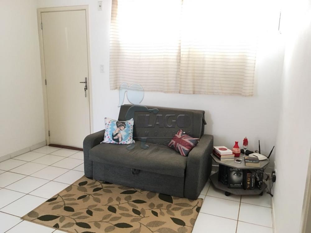 Comprar Apartamentos / Padrão em Ribeirão Preto R$ 135.000,00 - Foto 1