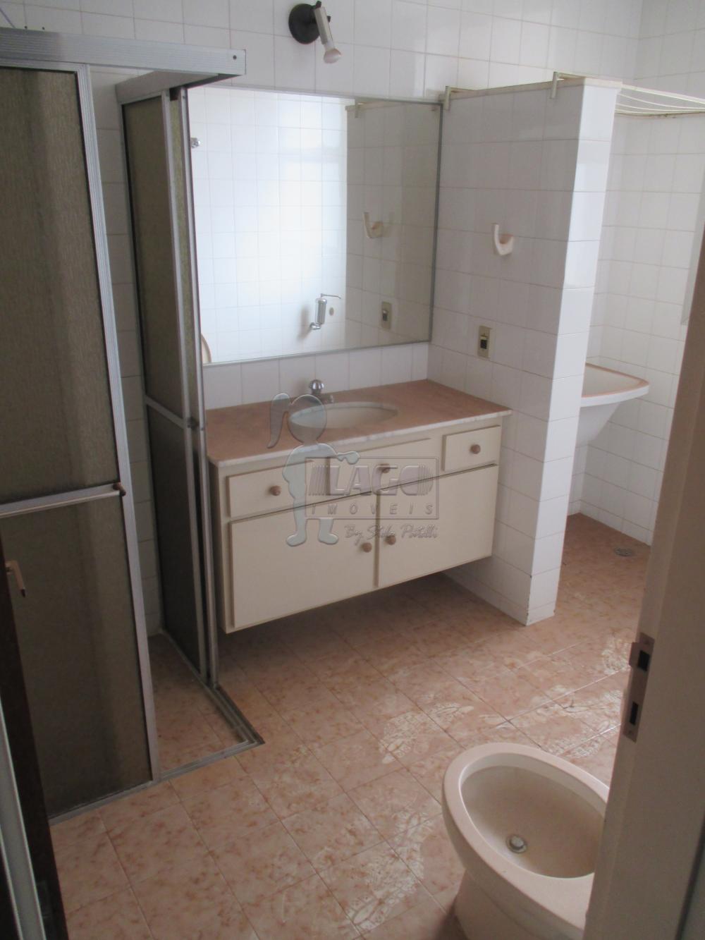 Alugar Apartamentos / Padrão em Ribeirão Preto R$ 700,00 - Foto 3