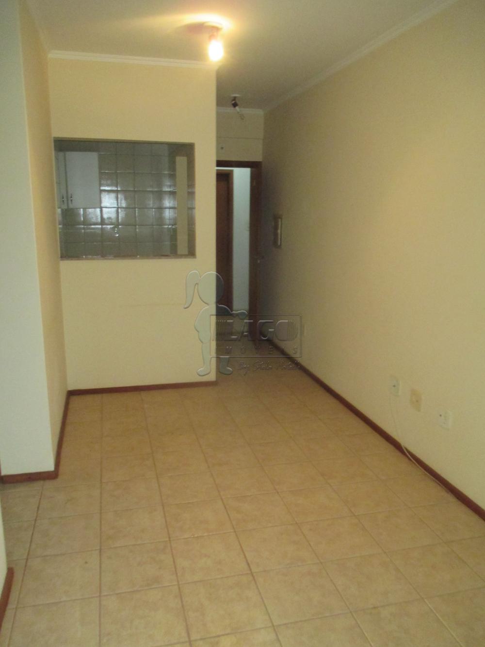 Alugar Apartamentos / Padrão em Ribeirão Preto R$ 700,00 - Foto 3