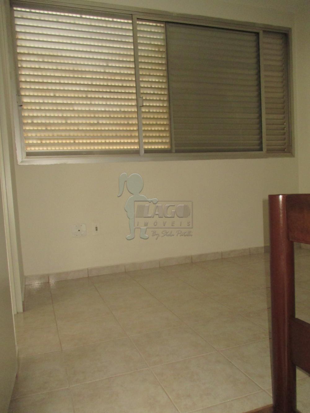 Alugar Apartamentos / Padrão em Ribeirão Preto R$ 800,00 - Foto 3