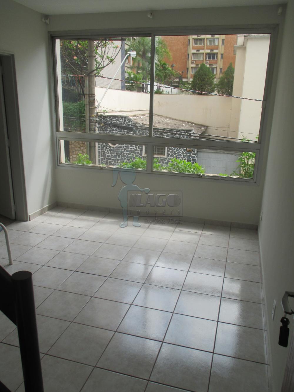 Alugar Apartamentos / Padrão em Ribeirão Preto R$ 800,00 - Foto 1