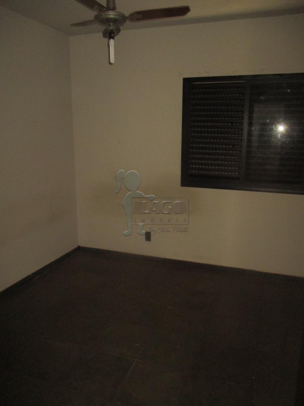 Alugar Apartamentos / Padrão em Ribeirão Preto R$ 600,00 - Foto 4