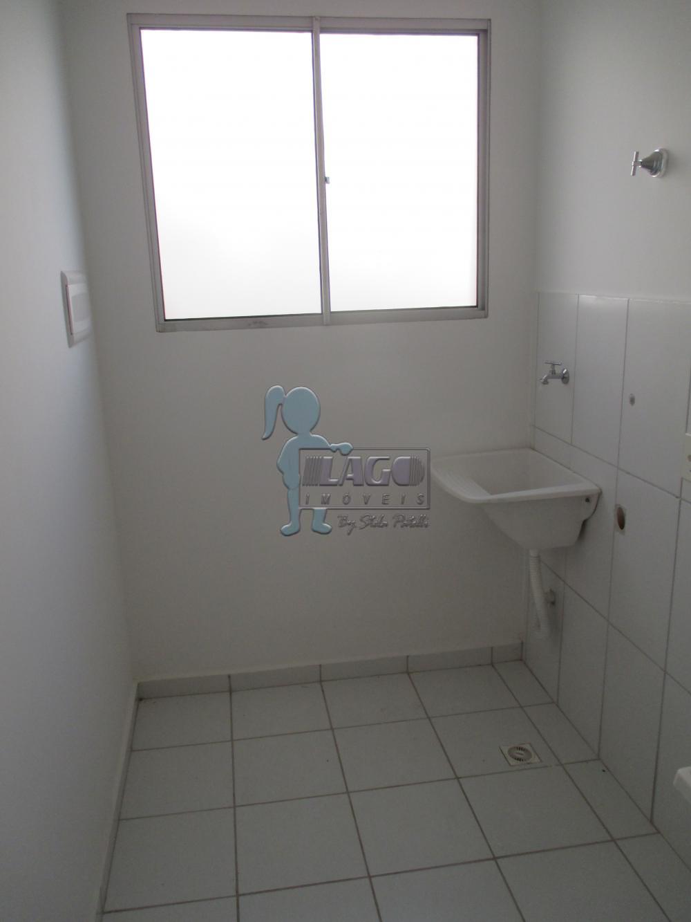 Alugar Apartamentos / Padrão em Ribeirão Preto R$ 750,00 - Foto 3