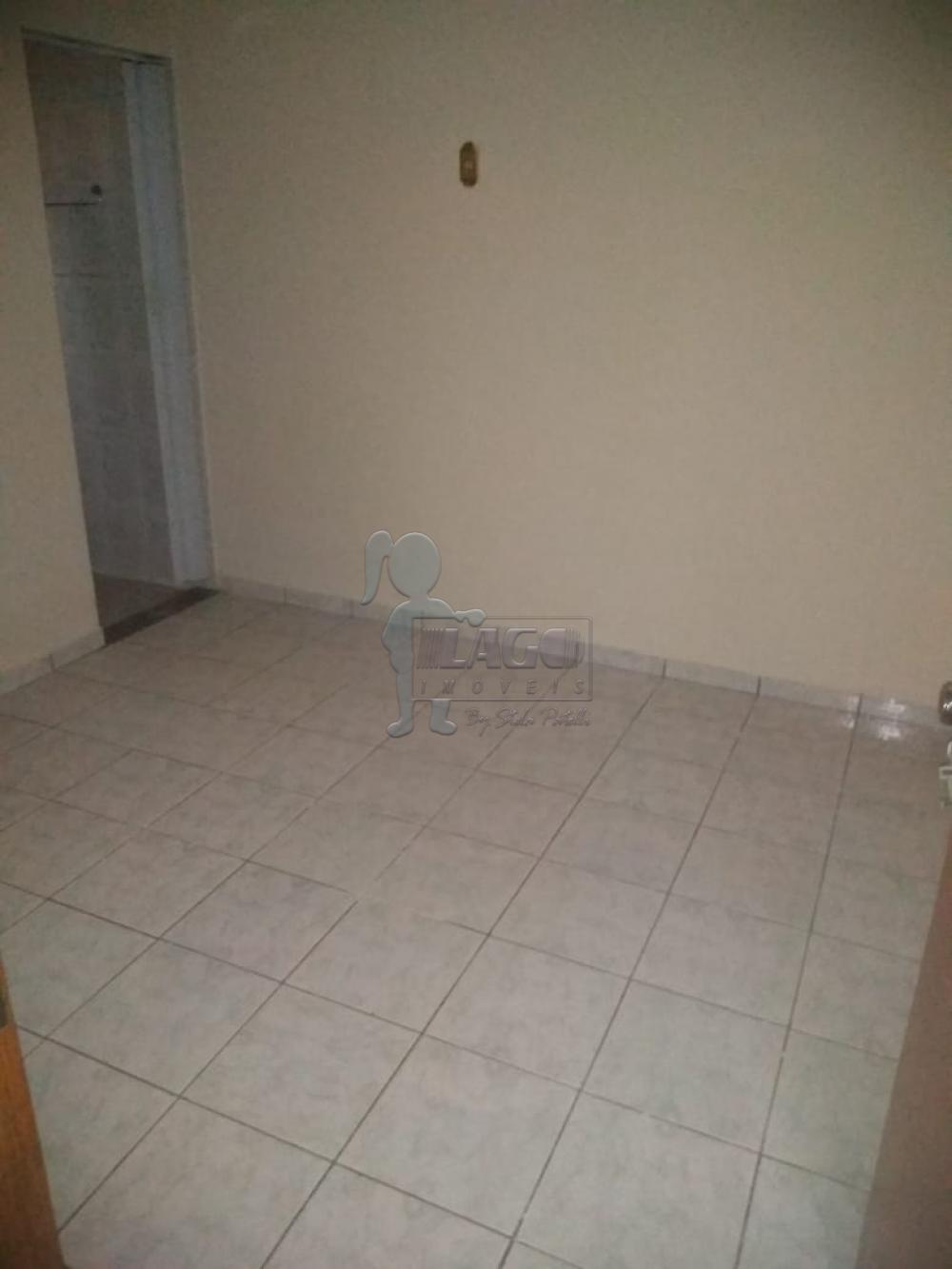 Alugar Casas / Padrão em Ribeirão Preto R$ 900,00 - Foto 8