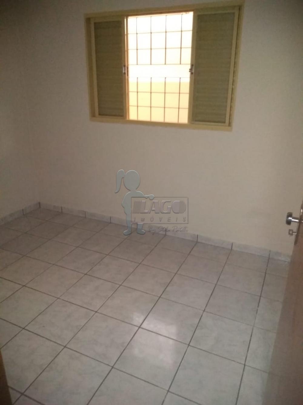 Alugar Casas / Padrão em Ribeirão Preto R$ 900,00 - Foto 9