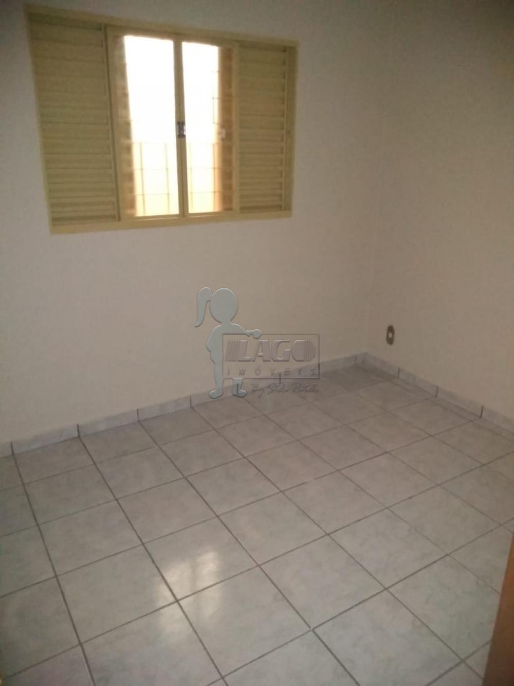 Alugar Casas / Padrão em Ribeirão Preto R$ 900,00 - Foto 12