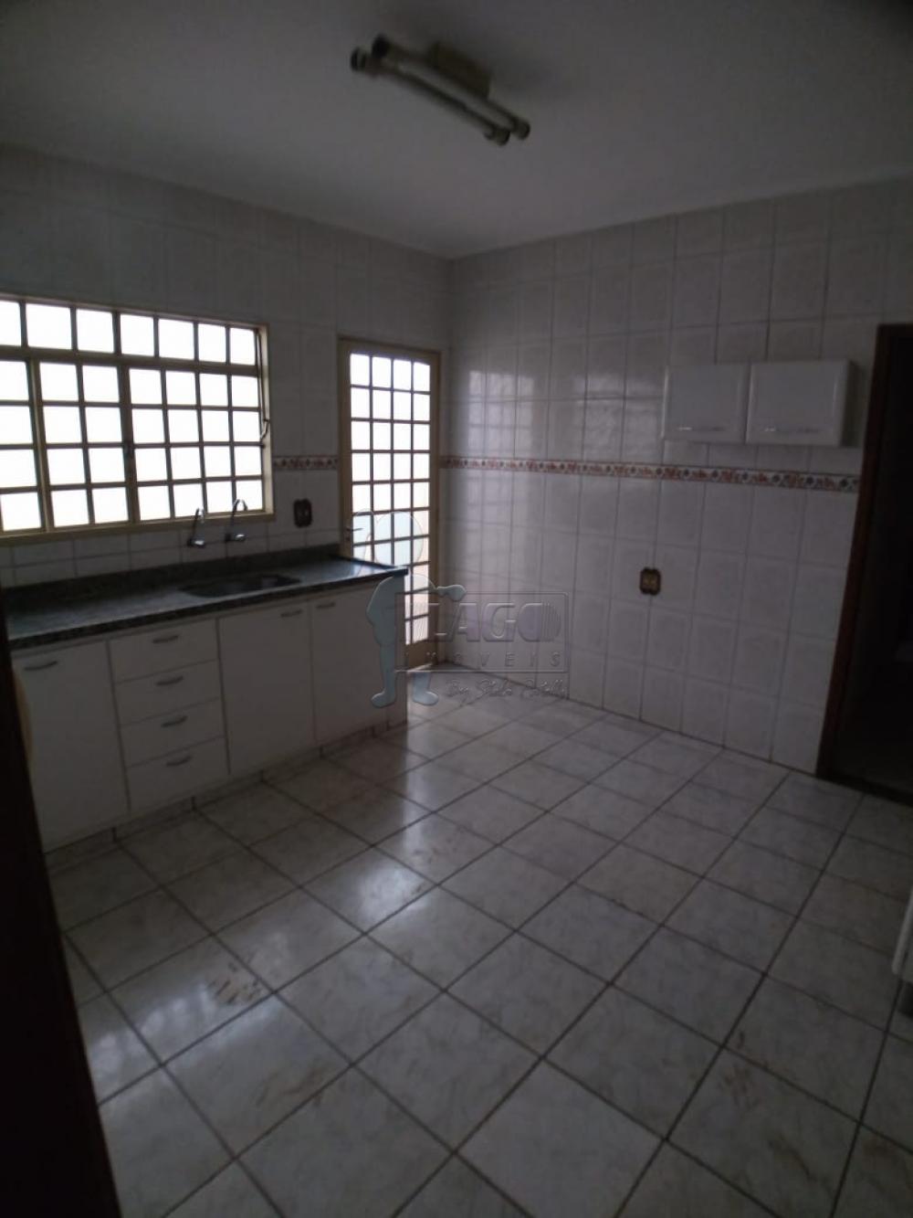 Alugar Casas / Padrão em Ribeirão Preto R$ 900,00 - Foto 7