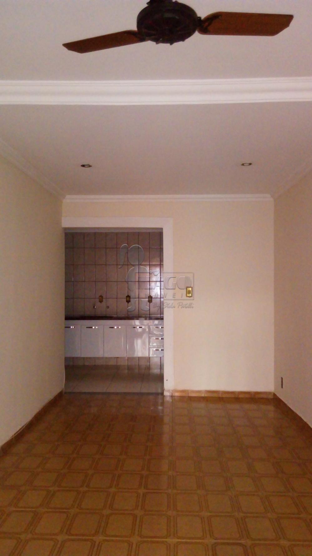 Alugar Casas / Padrão em Ribeirão Preto R$ 1.400,00 - Foto 3