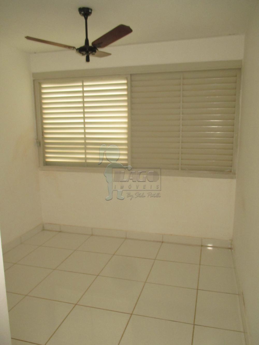 Alugar Apartamentos / Padrão em Ribeirão Preto R$ 1.300,00 - Foto 8