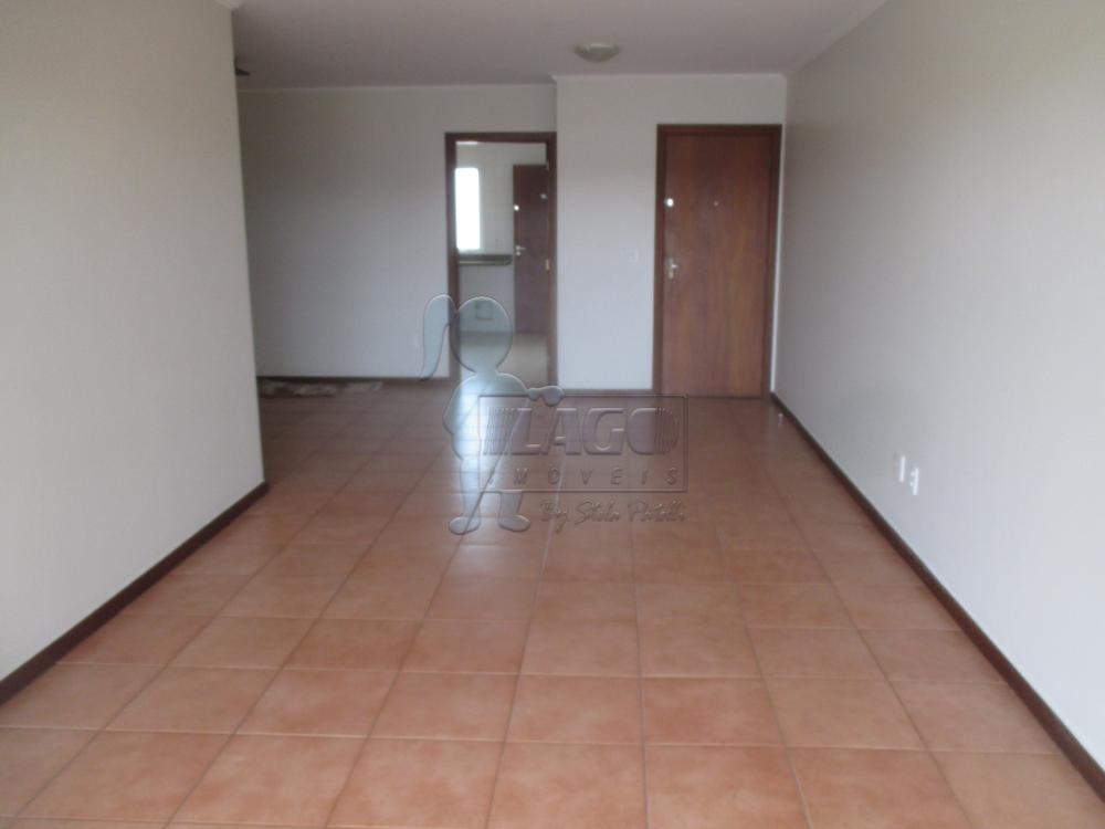 Alugar Apartamentos / Padrão em Ribeirão Preto R$ 1.200,00 - Foto 1