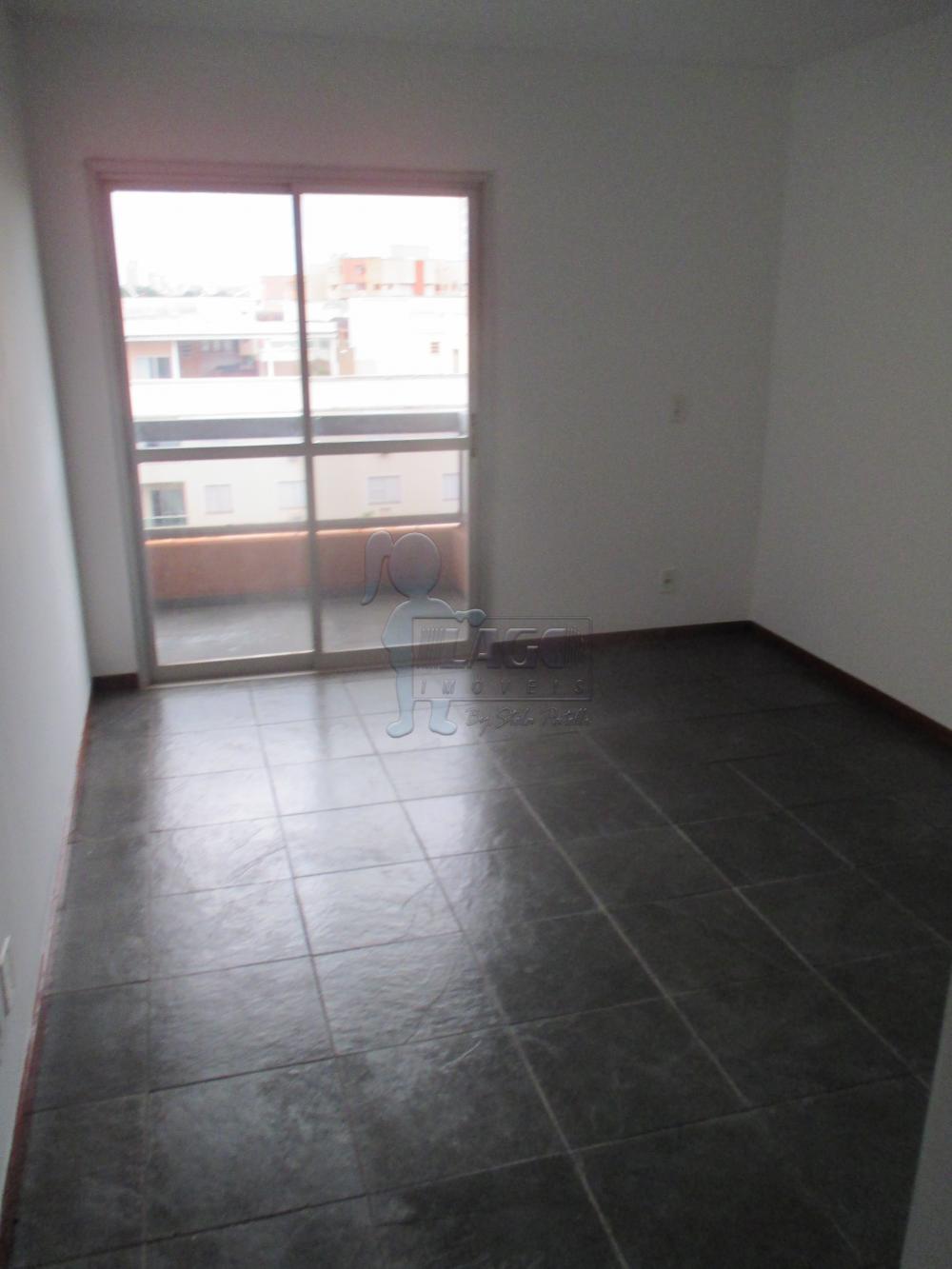 Alugar Apartamento / Padrão em Ribeirão Preto R$ 700,00 - Foto 1