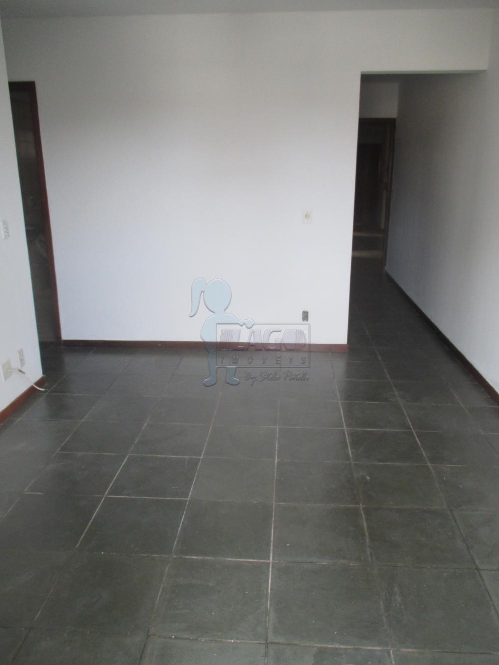 Alugar Apartamento / Padrão em Ribeirão Preto R$ 700,00 - Foto 2