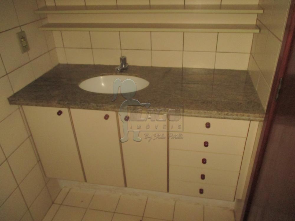 Alugar Apartamento / Padrão em Ribeirão Preto R$ 700,00 - Foto 17