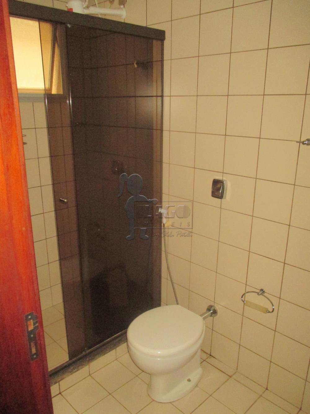 Alugar Apartamento / Padrão em Ribeirão Preto R$ 700,00 - Foto 18