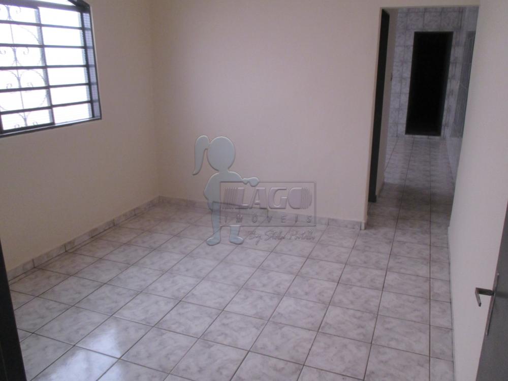 Alugar Casas / Padrão em Ribeirão Preto R$ 1.100,00 - Foto 6