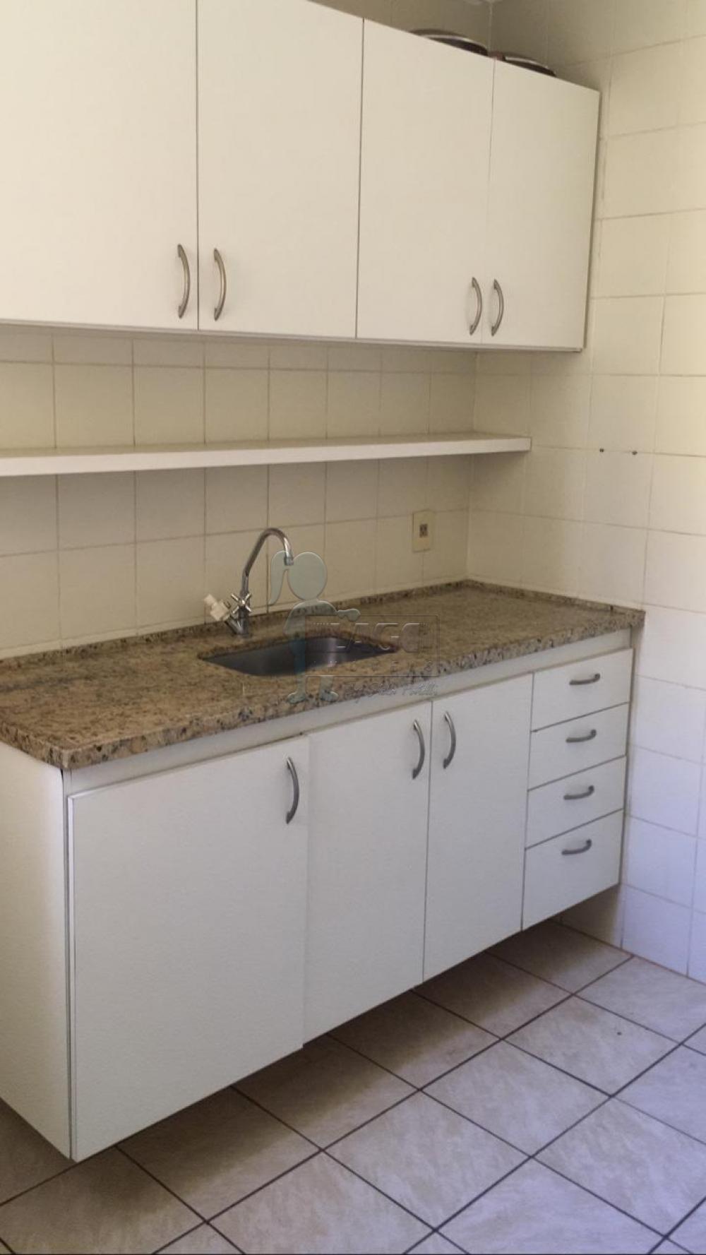 Alugar Apartamentos / Padrão em Ribeirão Preto R$ 1.350,00 - Foto 14