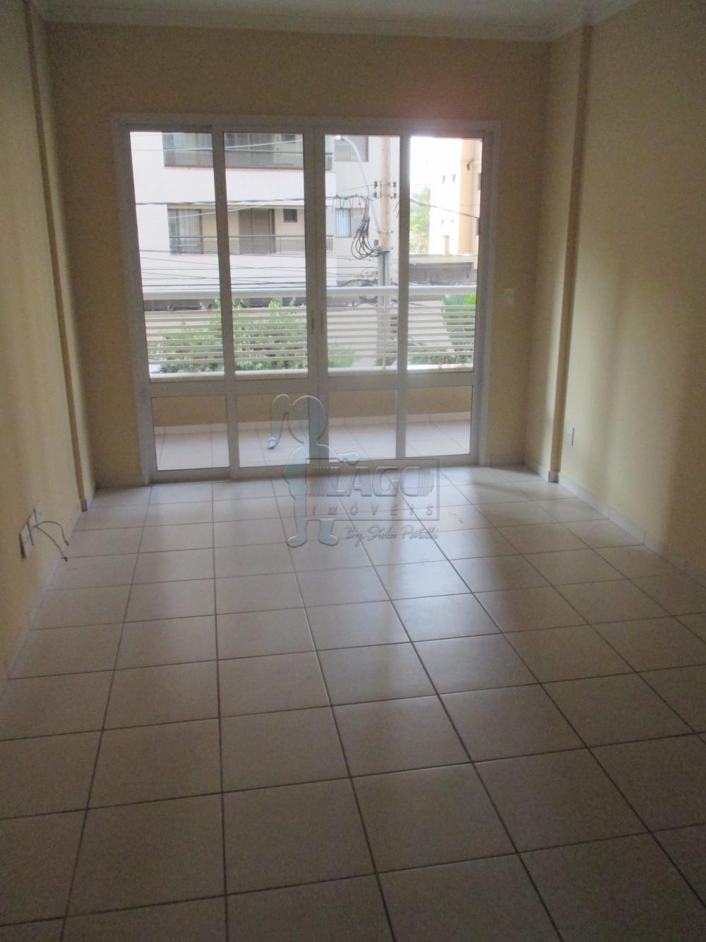 Alugar Apartamentos / Padrão em Ribeirão Preto R$ 1.600,00 - Foto 1