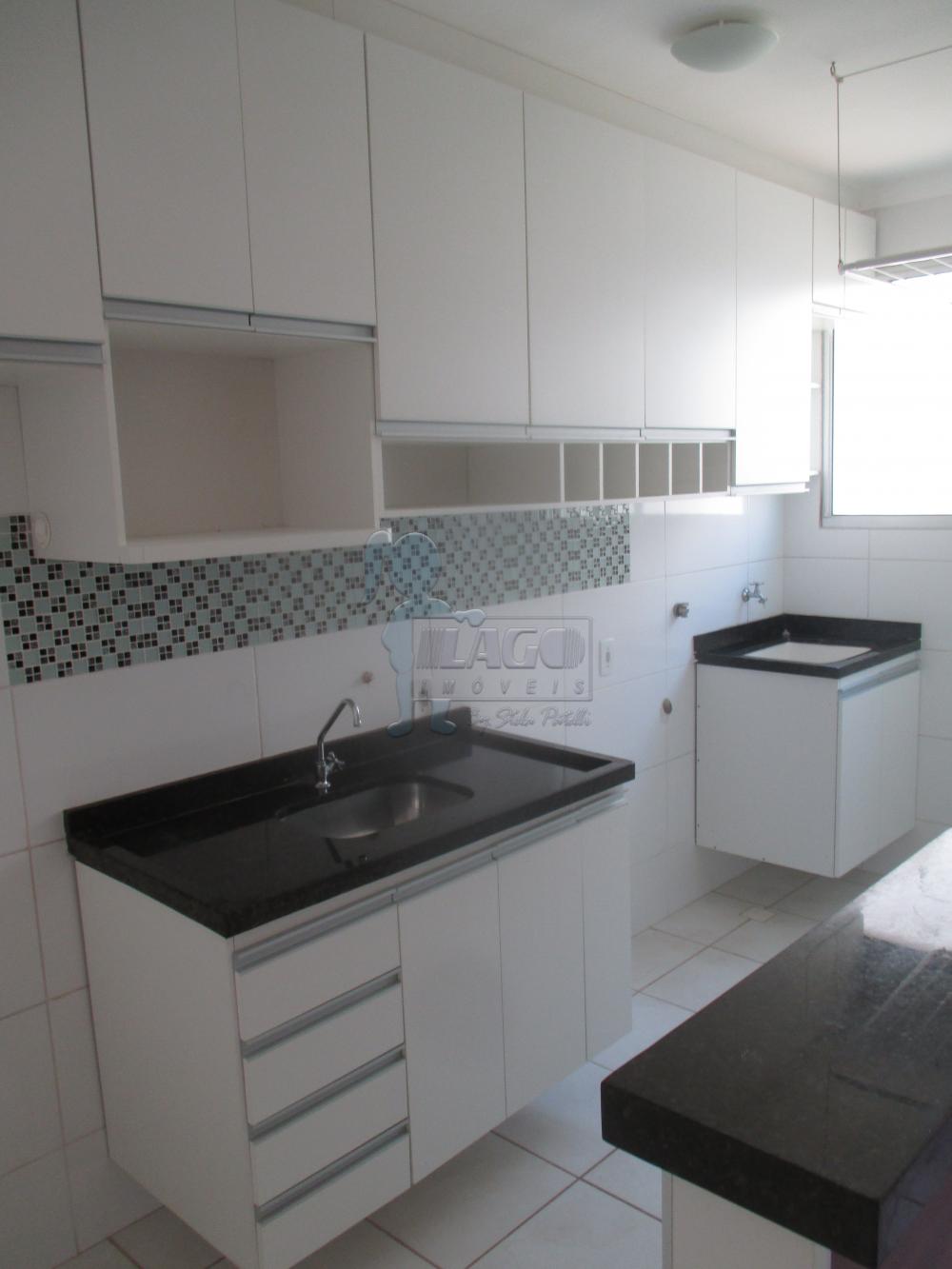 Alugar Apartamentos / Padrão em Ribeirão Preto R$ 800,00 - Foto 2