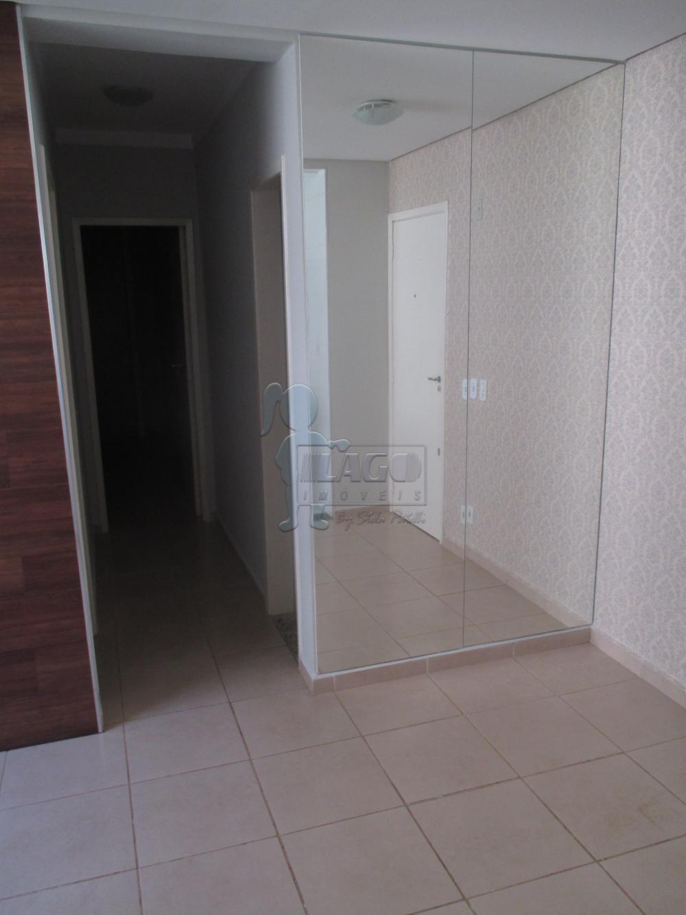 Alugar Apartamentos / Padrão em Ribeirão Preto R$ 800,00 - Foto 4