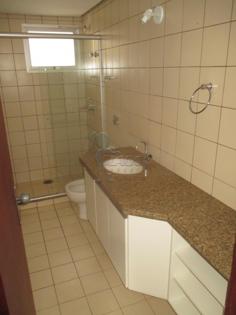 Alugar Apartamentos / Padrão em Ribeirão Preto R$ 1.800,00 - Foto 8