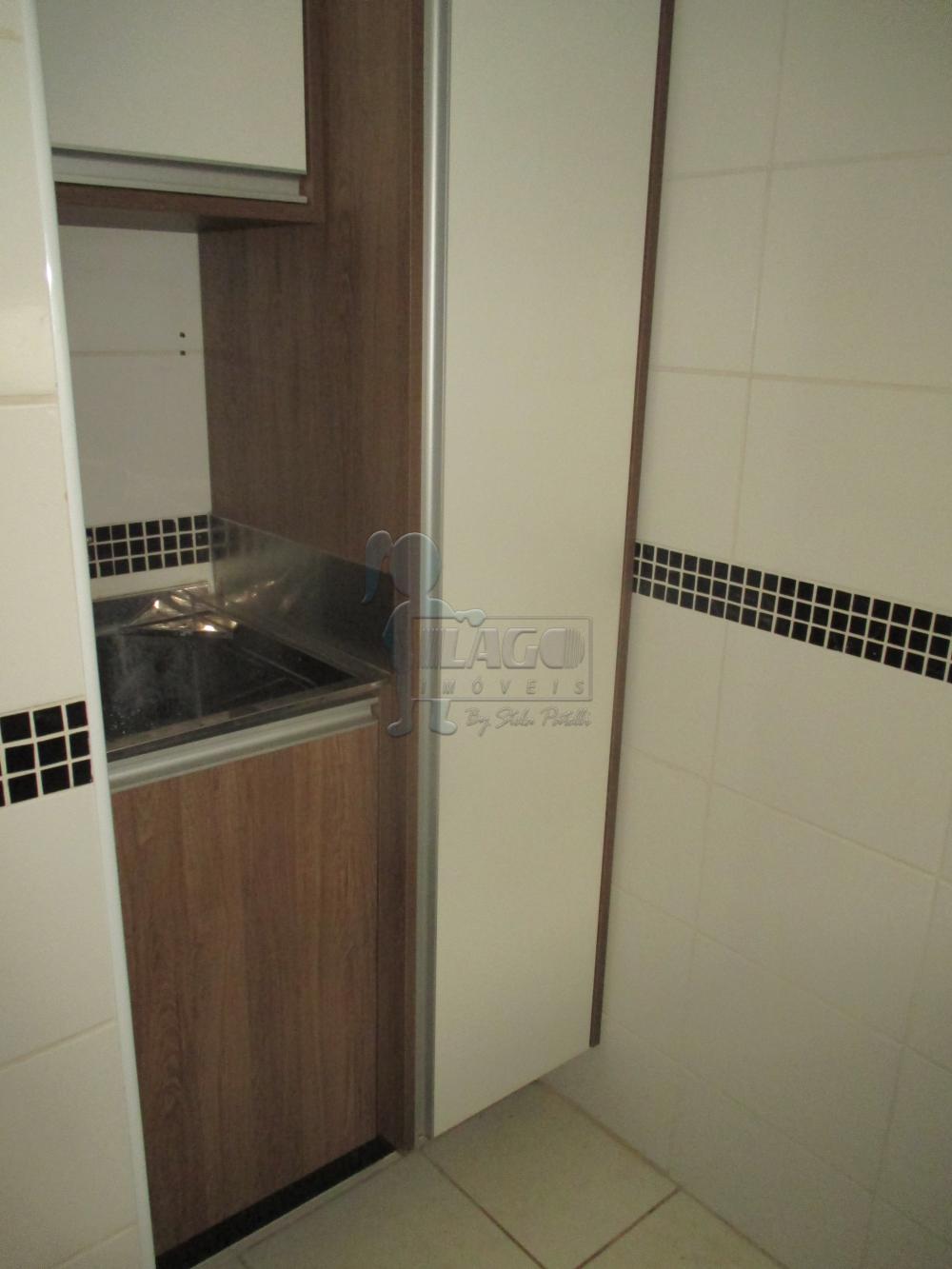 Alugar Apartamentos / Padrão em Ribeirão Preto R$ 650,00 - Foto 12