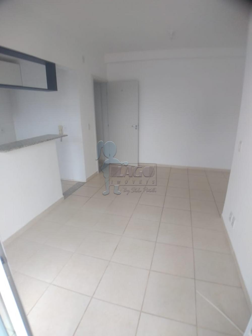 Alugar Apartamentos / Padrão em Ribeirão Preto R$ 850,00 - Foto 2