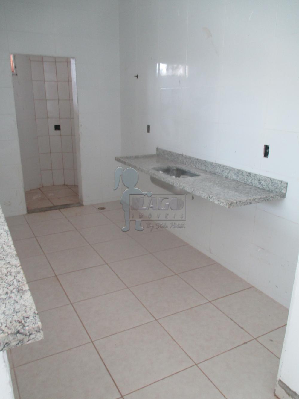 Alugar Apartamentos / Padrão em Ribeirão Preto R$ 1.400,00 - Foto 3