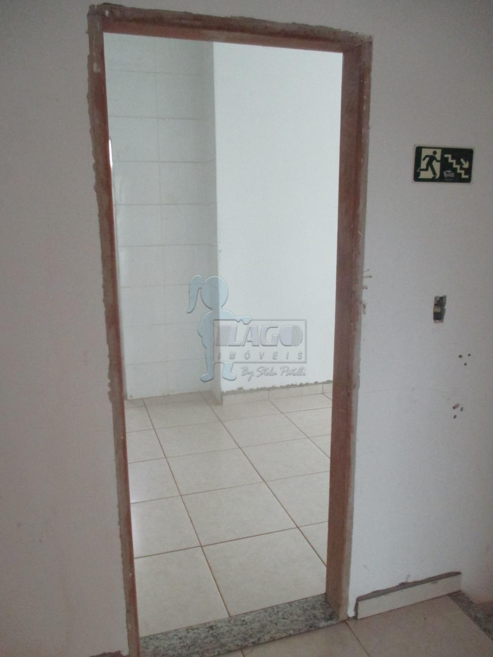 Alugar Apartamentos / Padrão em Ribeirão Preto R$ 1.000,00 - Foto 9