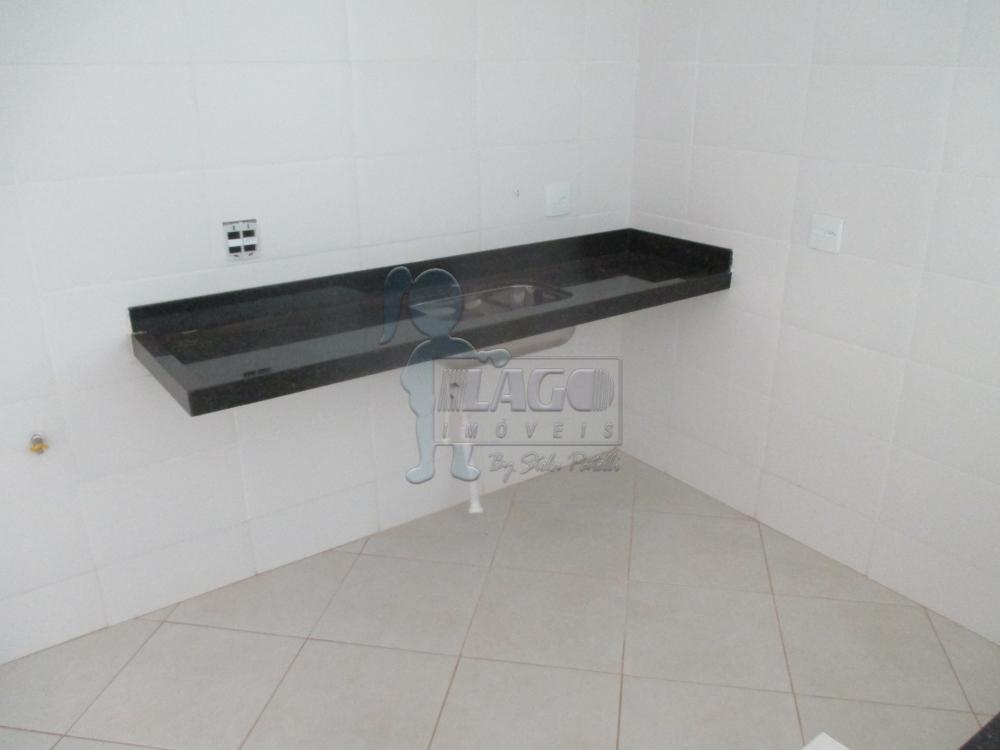 Alugar Apartamentos / Padrão em Ribeirão Preto R$ 1.000,00 - Foto 3