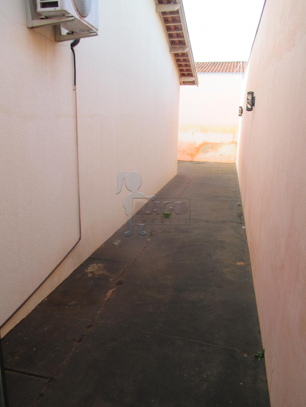 Alugar Casas / Padrão em Ribeirão Preto R$ 1.500,00 - Foto 15