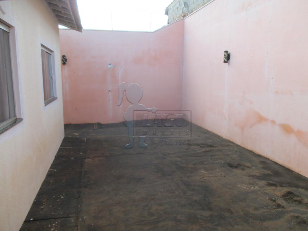 Alugar Casas / Padrão em Ribeirão Preto R$ 1.500,00 - Foto 16