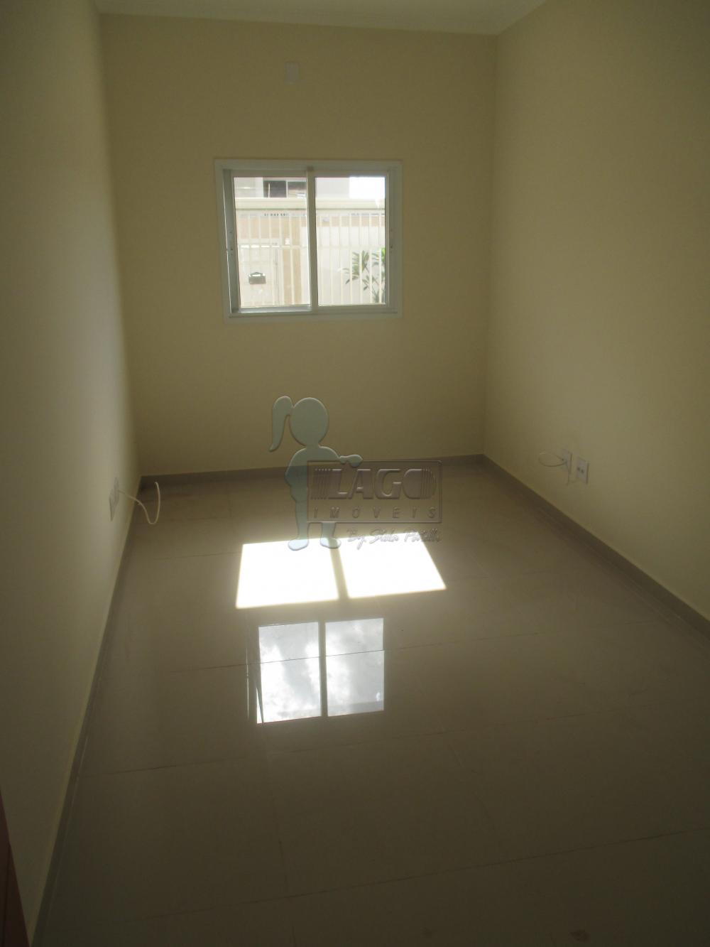 Alugar Apartamentos / Padrão em Ribeirão Preto R$ 1.200,00 - Foto 2